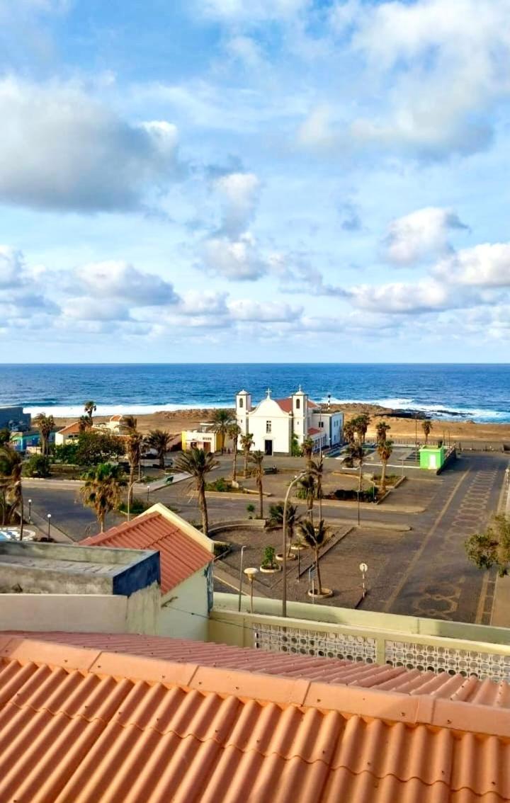 Cozy Home With Terrace Views! Ponta Do Sol Buitenkant foto